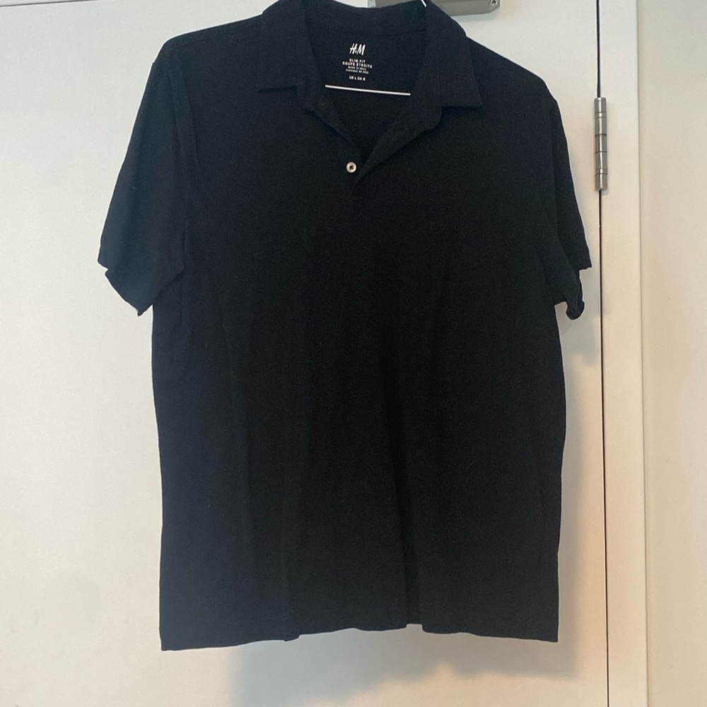 H&M - Black polo - slim fit - size large